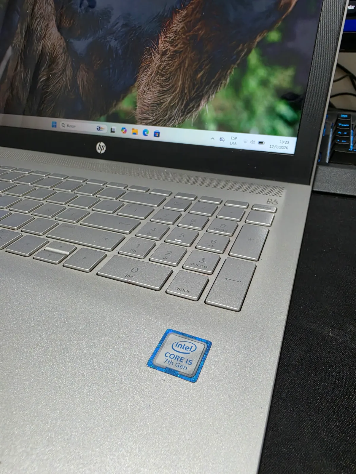 Miniatura Hp, i5 7th, 8gb Ram, GPU Mx940 4gb, 256gb SSD, 15.6"